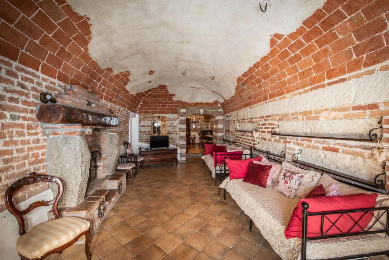 Casa Del Nebbiolo Apartman Camino Kültér fotó