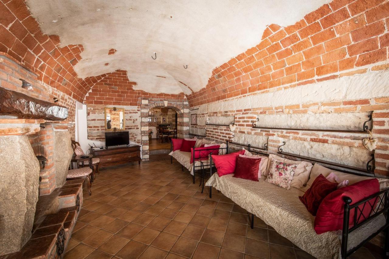 Casa Del Nebbiolo Apartman Camino Kültér fotó
