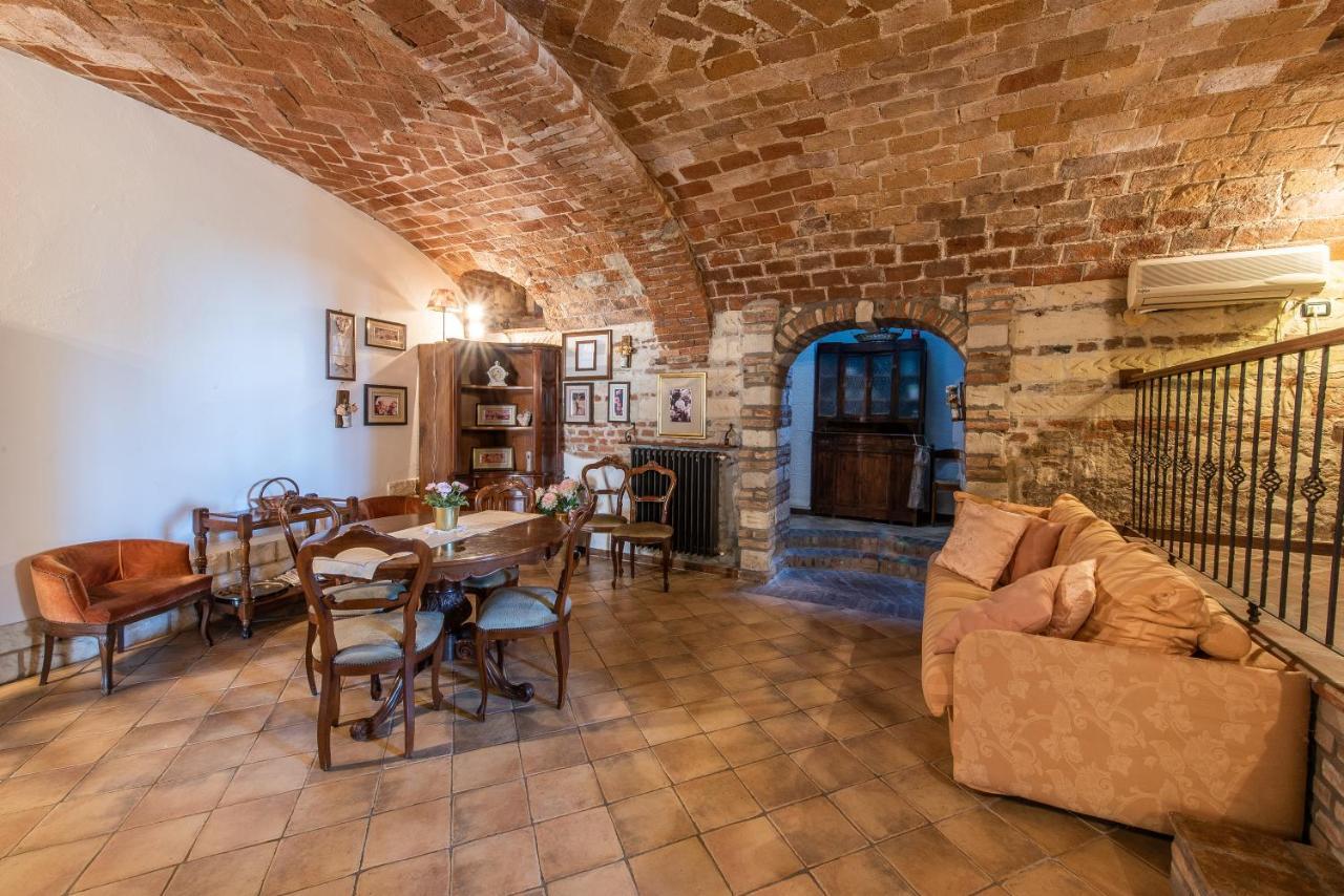 Casa Del Nebbiolo Apartman Camino Kültér fotó